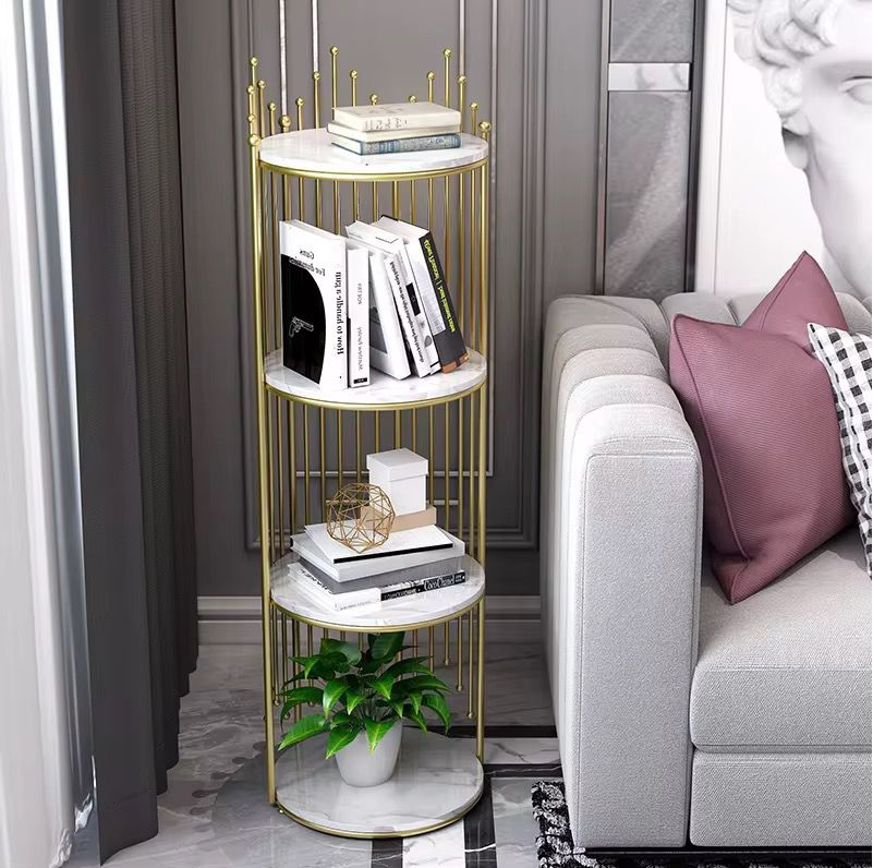 Etajeră Decorativă Rotundă cu 4 Niveluri, Cadru Metalic Auriu și 4 Polițe Albe, 32 x 32 x 95 cm, Bibliotecă Modernă pentru Living, Dormitor, Birou și Plante Decorative