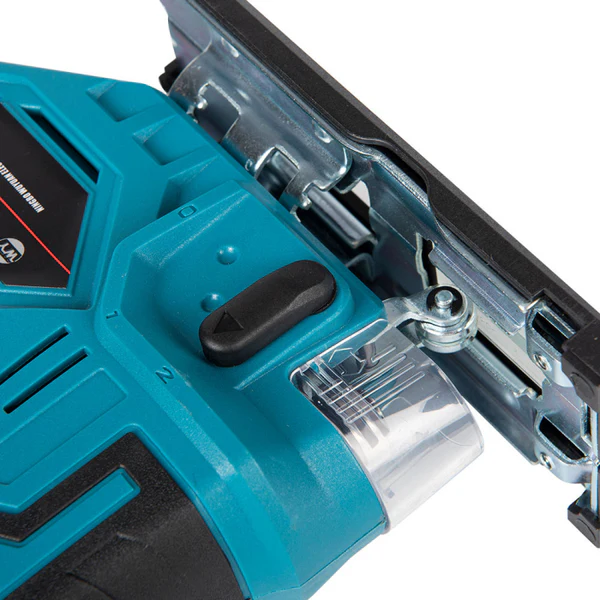 Fierăstrău Pendular Profesional 48V, 2 Acumulatori 8.0Ah, 3200 RPM, Tăiere Lemn, PAL și MDF, Încărcător și Valiză Incluse, Fără Fir